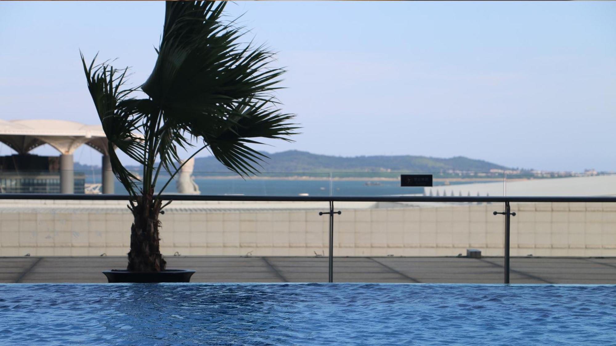 Intercontinental Xiamen By Ihg Hotel Exterior photo